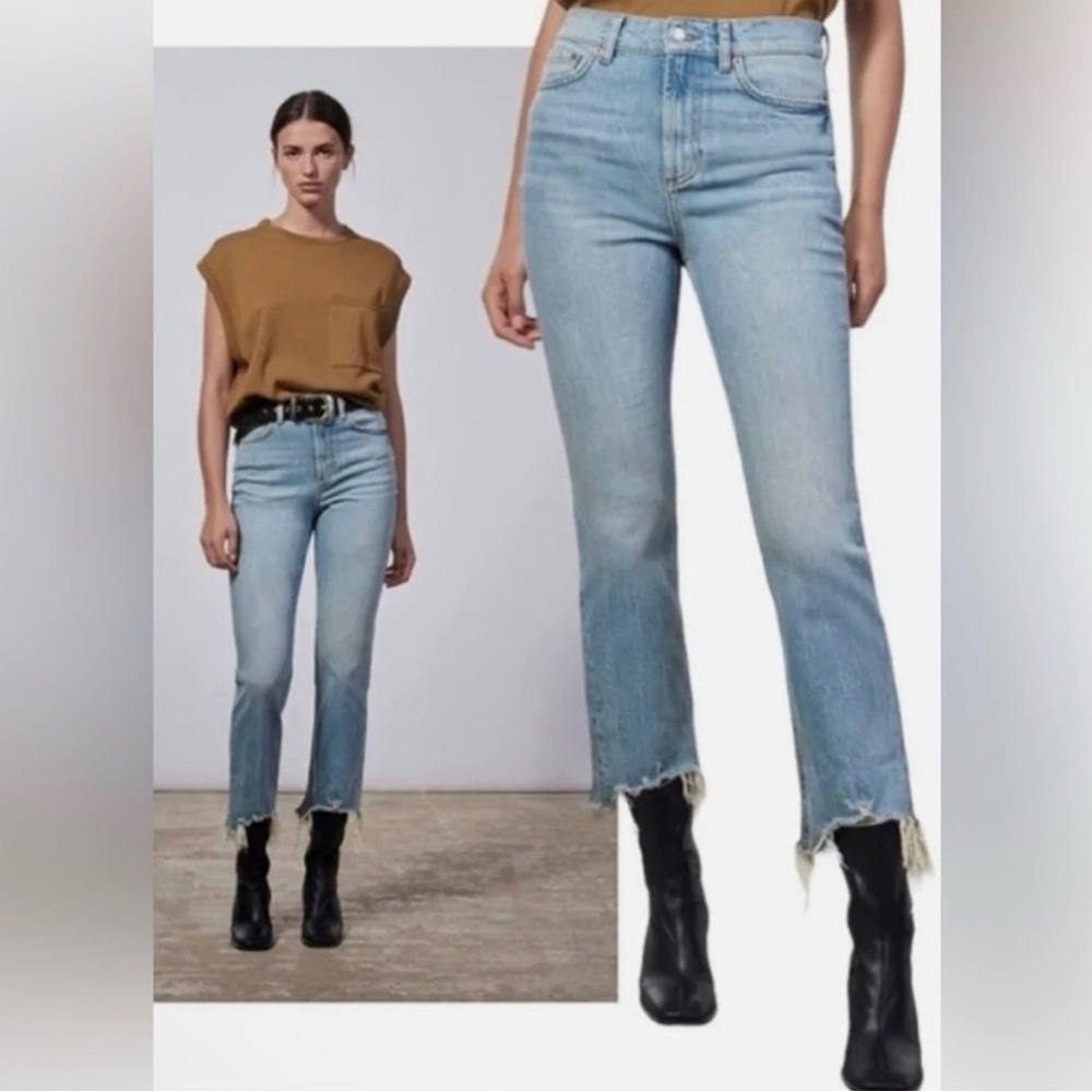 Zara‎ The Dreed Flare Jean Size 8